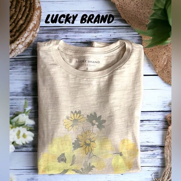 LUCKY BRAND NWT WOMENS T SHIRT OVERSIZED SMALL LIGHT YELLOW FLORAL PRINT - Picture 1 of 6